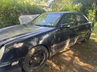 2001 Mercedes-Benz E-Class