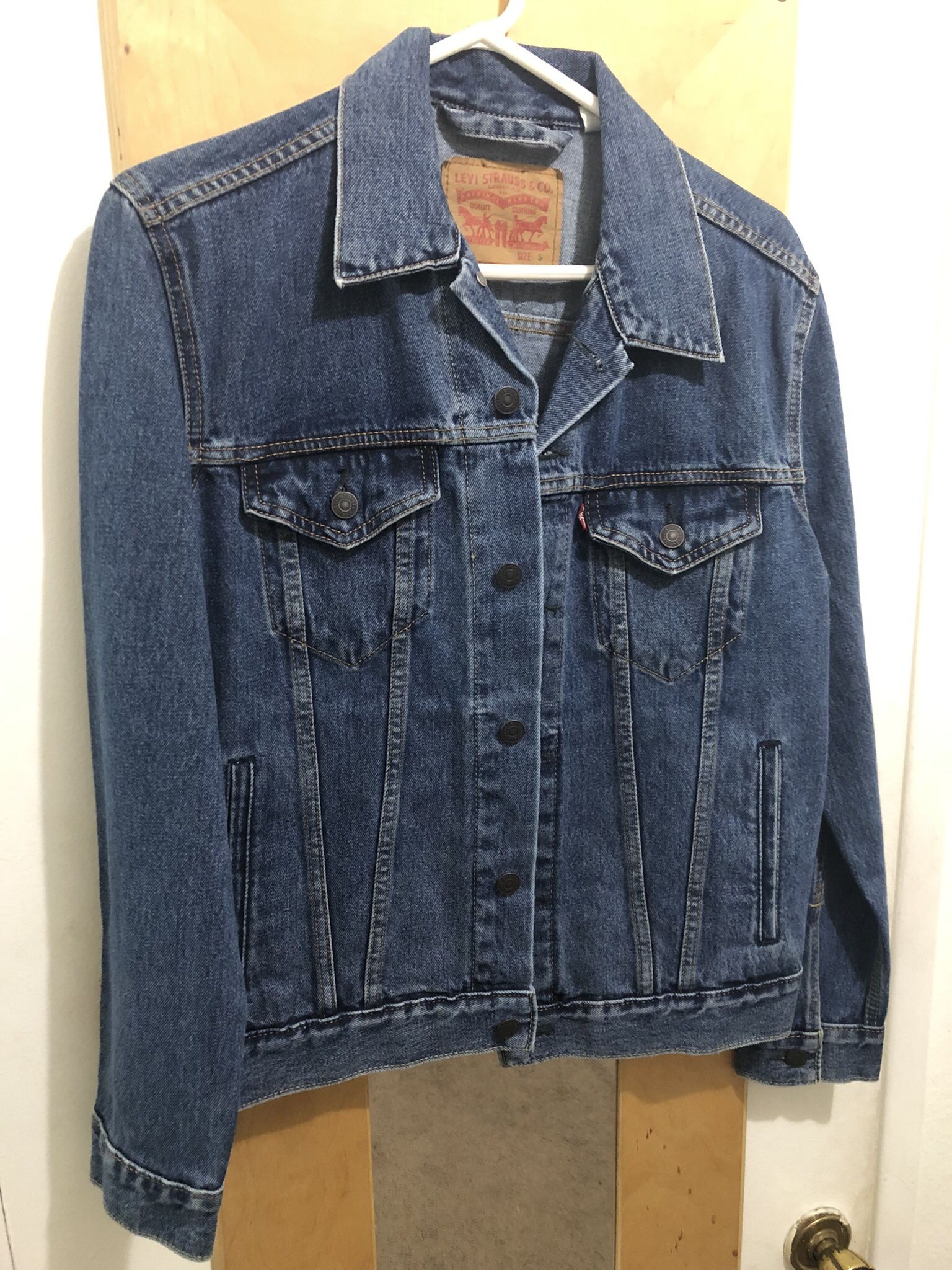 New Levi’s Jacket Size Small