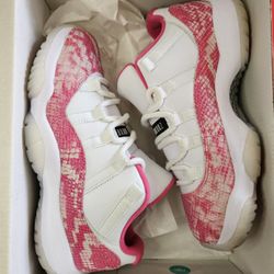 Jordan 11 Low Pink Snakeskin
