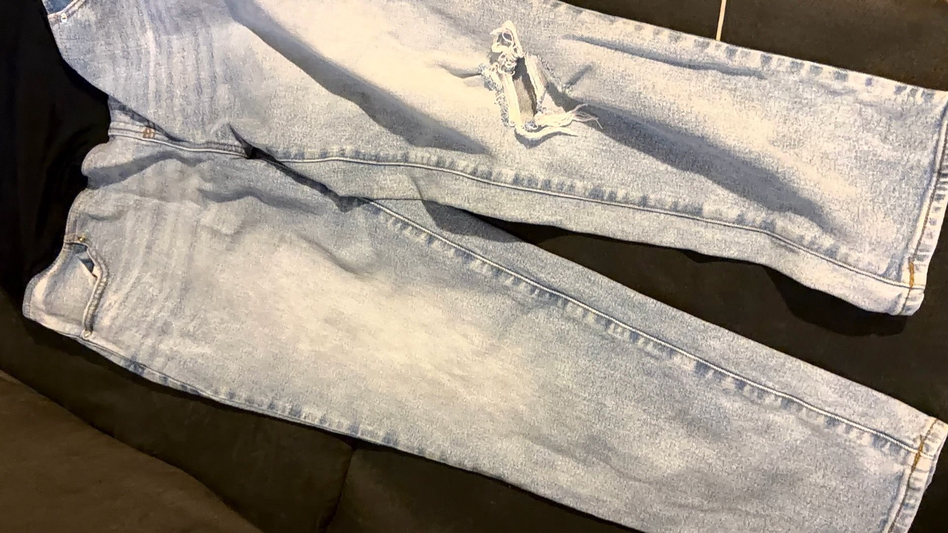 maternity clothes