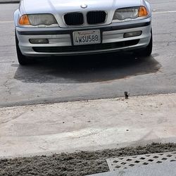 2001 BMW 325i