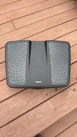 Fellowes Ergonomic Foot Rest