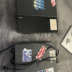PS4 Slim & PS4 First Gen 
