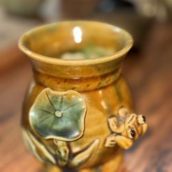 Handmade And Signed Froggy And Plant Ceramic Pottery Pot