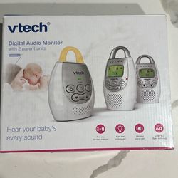 Vtech Digital Audio Monitor With 2 Parent Units