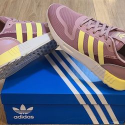 Adidas Size 9 For Women