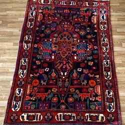 Vintage Persian Bakhtiari Garden Panel Rug – Hand-Knotted Wool, c.1940s - Delivery Available 