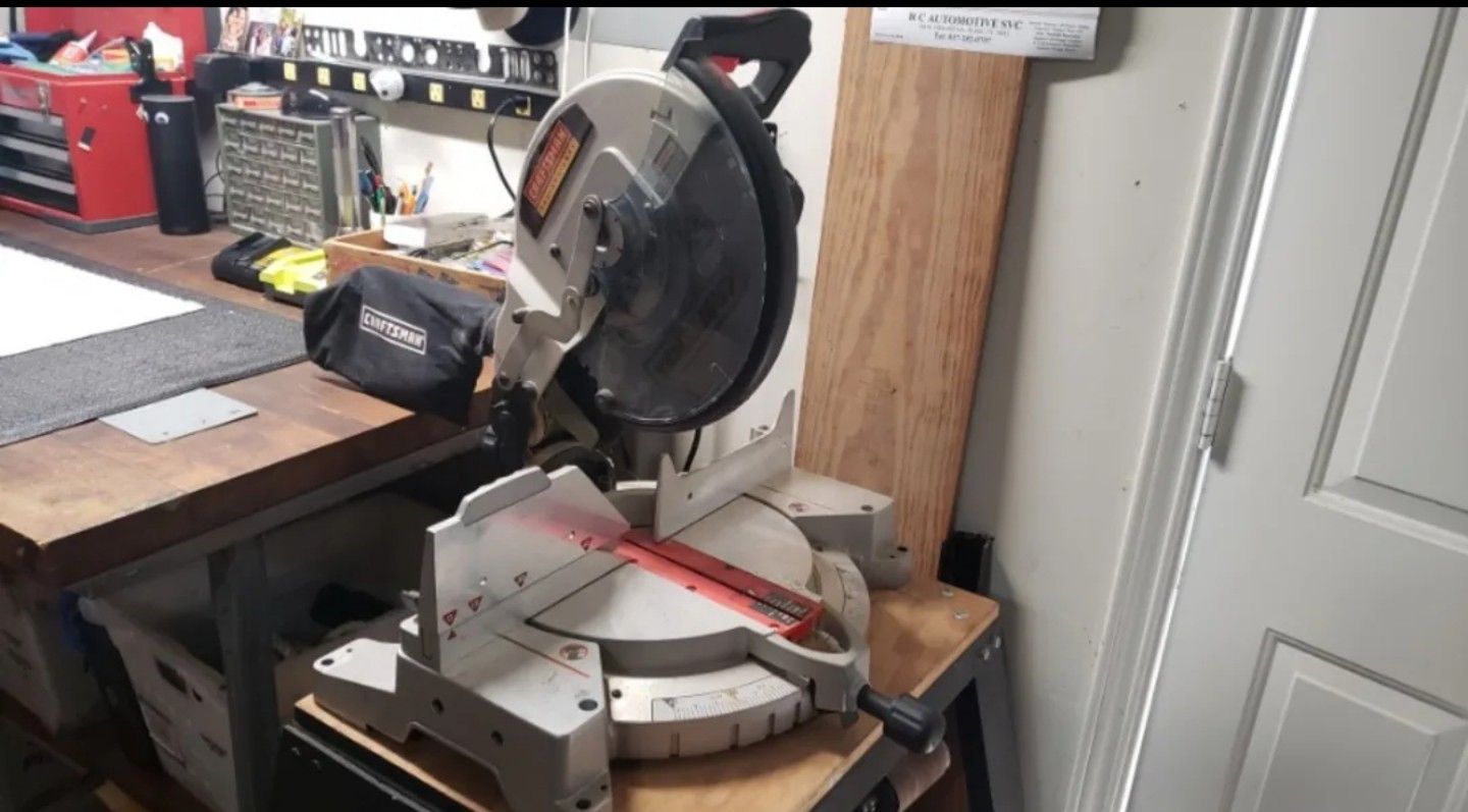 Craftsman Model 315.212240, 12 inch compound miter saw