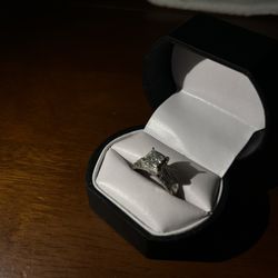 10K White Gold Engagement Ring 