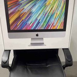 FREE Office Chair with 21.5” iMac 4K Purchase! 🖥️🪑✨