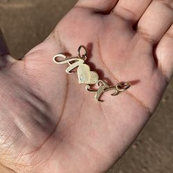 10k Gold Pendant