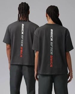 Nigel Sylvester Brick after Brick tee size Large