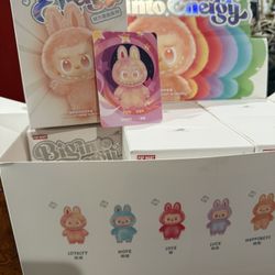 Big Into Energy Loyalty Labubu