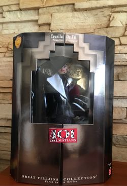 DISNEY 1996 CRUELLA DE VIL 101 DALMATIANS FIRST IN SERIES VILLAINS NEW