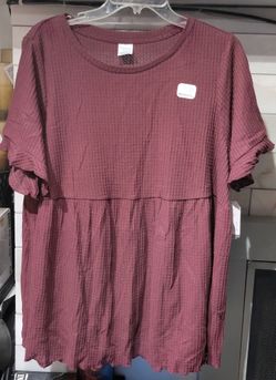 Women's Maternity Baby Doll Rustic Plum Colored Top $5 (One Available In Size XL 16-18)