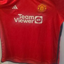 New Man Utd Jersey Size 3XL But Fit 2XL For Men