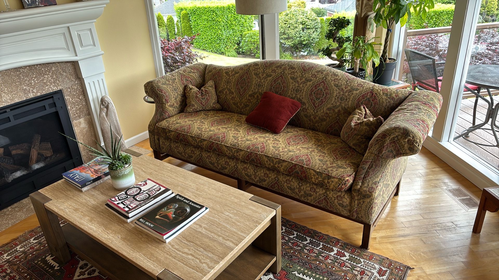 Gold Color Sofa. Good Condition.