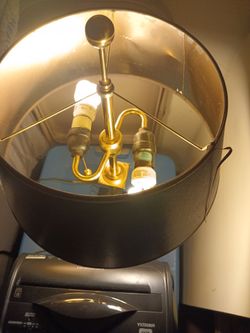 Table lamp