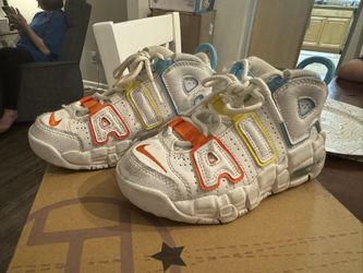 Famous AIR Nikes! Size 11 Little Kid
