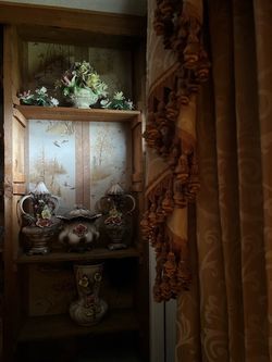 Ceramic Floral Pieces