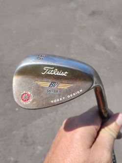 Titleist Vokey Oil Can SM 56 Degree Wedge! Red Saw! Golf Clubs!