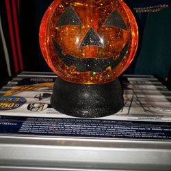 Pumpkin 🎃 Globe