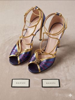 Gucci Feline Head Metallic  Leather D'Orsay Pumps Women's Size: 40(US 10)