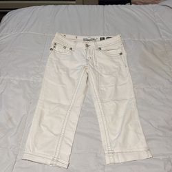 Miss me capri size 27