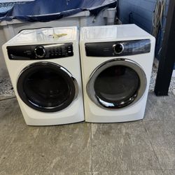 Electrolux Washer And Electric Dryer 4.5 Cubic Feet Almost New One Receipt For 90 Days Warranty 