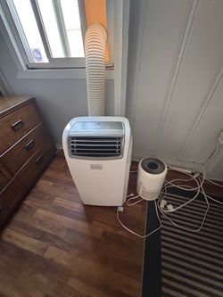 Black+Decker Portable Air Conditioner 12,000 btu
