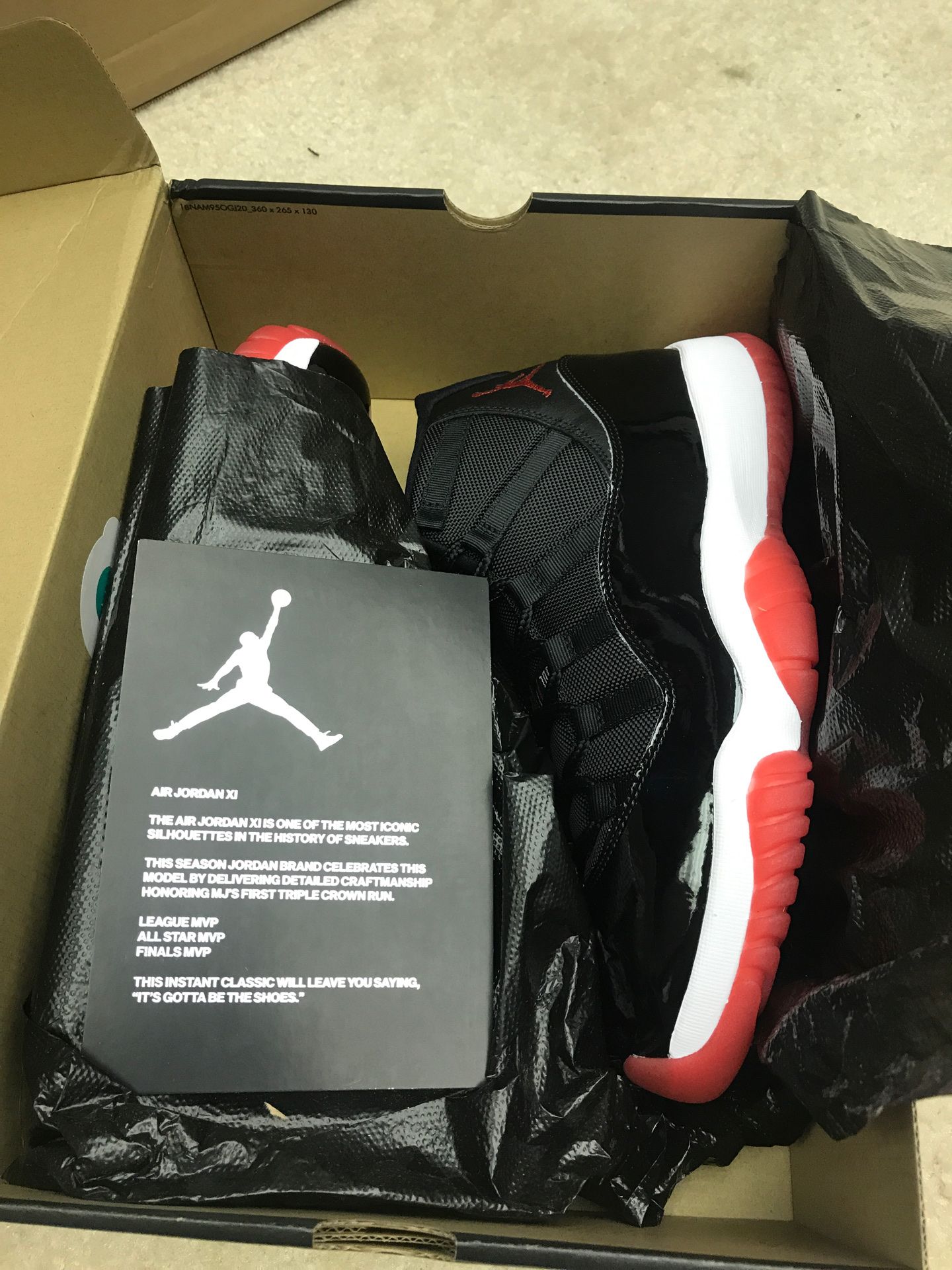 Jordan 11 Bred Shoe Box Nike Air Jordan 11 'Bred'