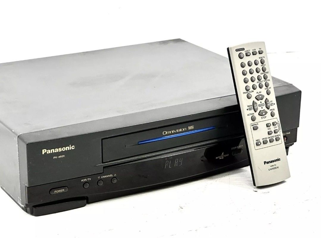 Panasonic PV-V4601 4 Head Hi-Fi Stereo Omnivision VHS VCR w/ Remote Tested