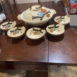 Vintage Japanese ceramic clay hot pot with lid and 5 small bowls