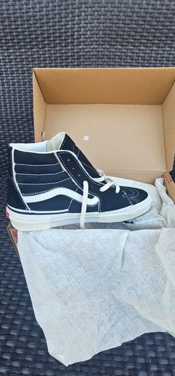 Brand New Vans Sk8-Hi Reco Size 11.5