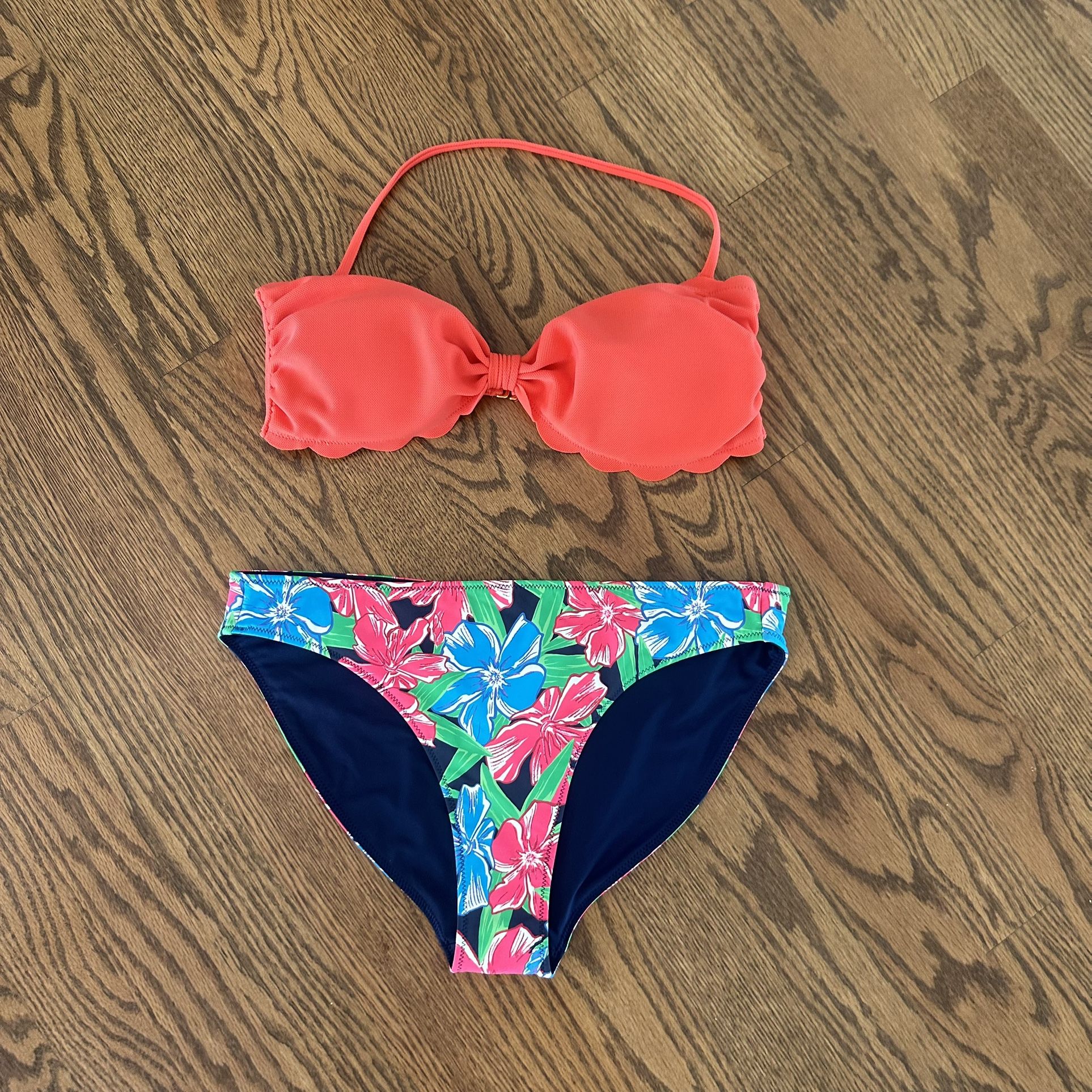 NWT Size Small Vineyard Vines Two-Piece Bikini Swimsuit