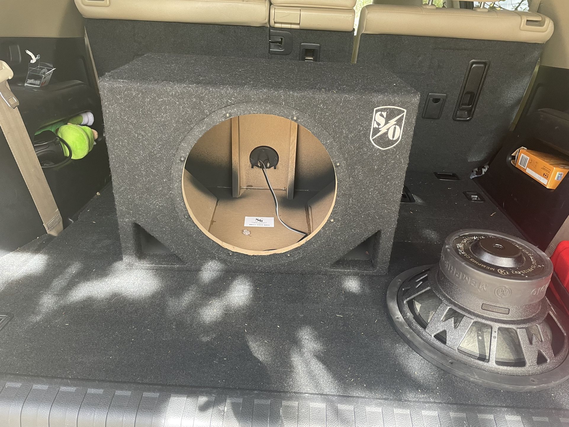 Memphis Car Audio Subwoofer