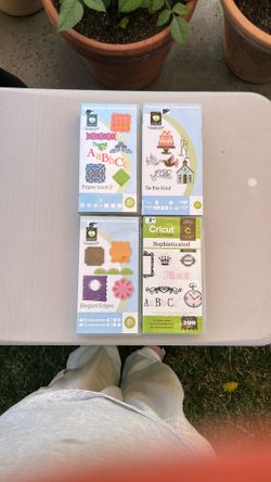 4 Cricut Cartridges 