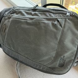 TRAVEL BACKPACK / Carry On Bag