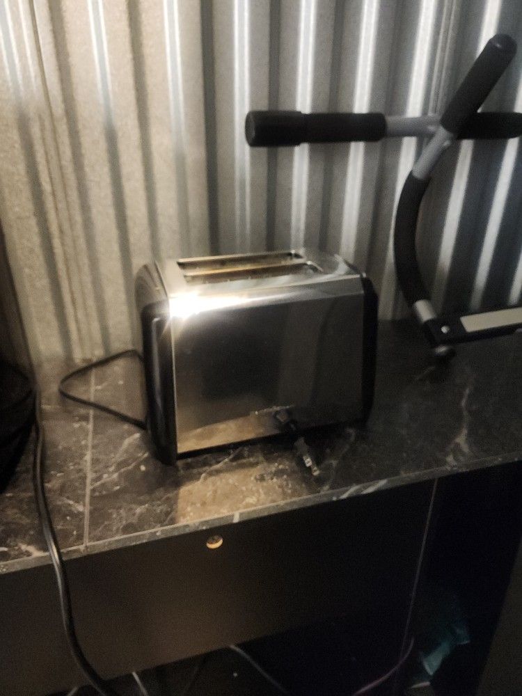 Toaster 
