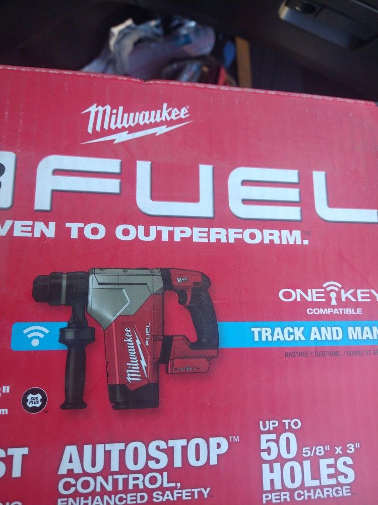 Milwaukee M18 1-1/8 SDS Plus Rotary Hammer W/ One Key
