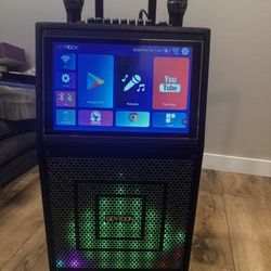 Karaoke Touch Screen Portable Battery Power Like New 