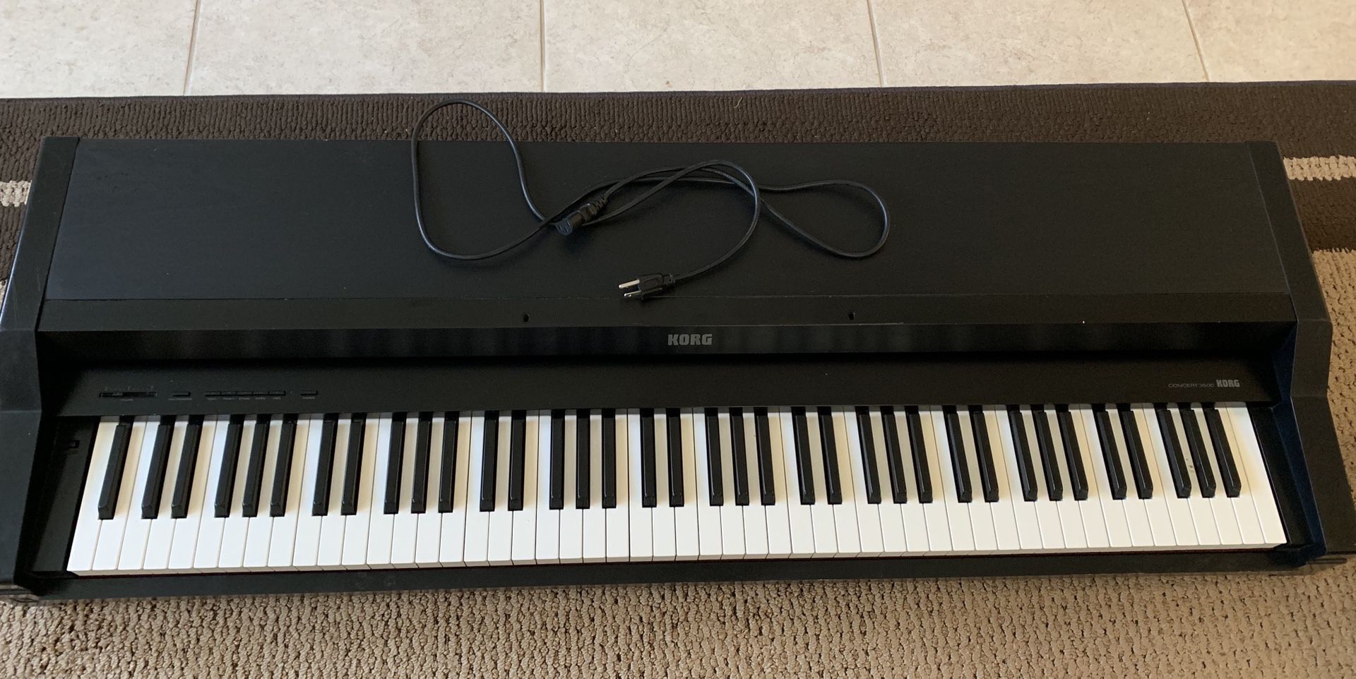 Korg Concert 3500 88-Key Stage Piano w/ ProLine Stand