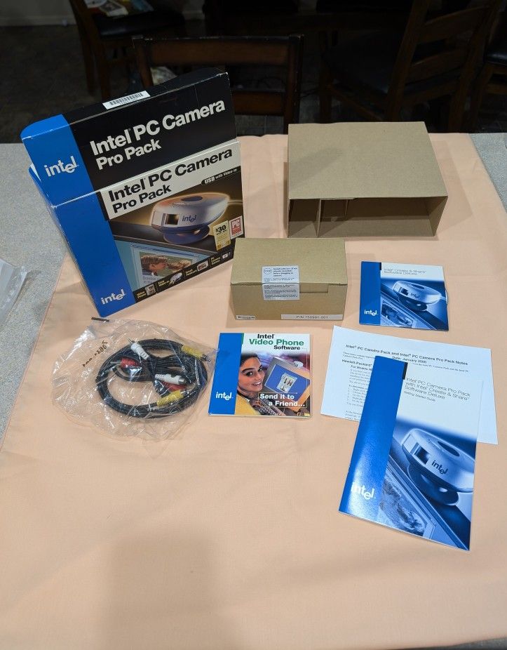 Intel PC Camera Pro Pack ICP3 USB Web Cam. New