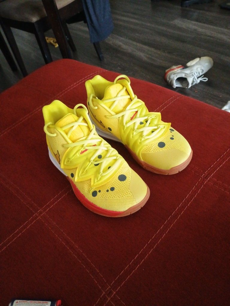 Limited Edition SpongeBob SquarePants x Kyrie Irving - Main Image