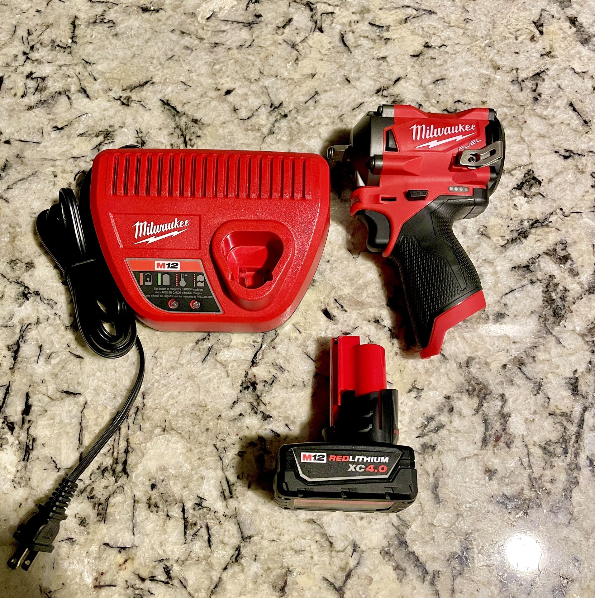 Milwaukee Impact Wrench  Stubby 3/8” 