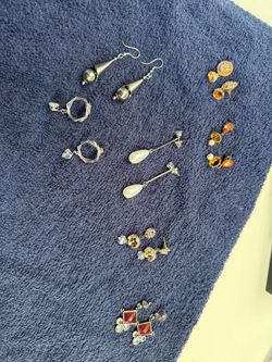 Mixed Earrings Lot – each