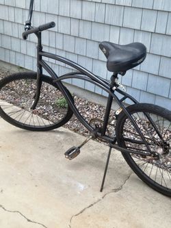 Matte Black Beach Cruiser Bicycle