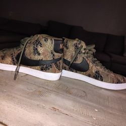 Nike Blazer Mid 9.5