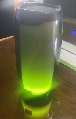 JBL bluetooth Speaker Pulse 4