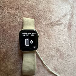 Apple Series Watch 45mm Starlight